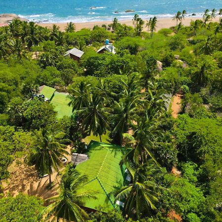 Sarada Beach Resort Yala Тисамахарама Екстериор снимка